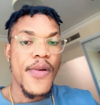 Jean - Male escort in Al Manama
