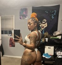 Jeanneacosta - escort in Newport