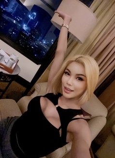 Jebellebangkok - Transsexual escort in Bangkok Photo 2 of 8