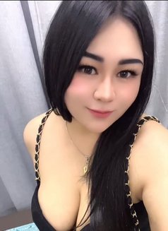 Jeena good massage - masseuse in Muscat Photo 3 of 4