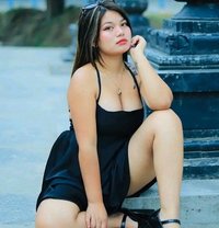 Jeenisha Raini - puta in Kathmandu