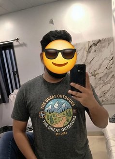 Jeet - Male escort in Mumbai Photo 3 of 4