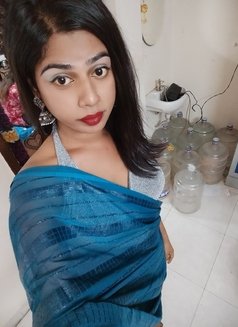 Jeevitha Kuttyma 22 - Transsexual adult performer in Chennai Photo 22 of 23