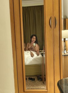 Jeevitha Kuttyma 22 - Transsexual adult performer in Chennai Photo 29 of 29