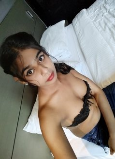 Jeevitha Kuttyma 22 - Transsexual adult performer in Chennai Photo 7 of 28