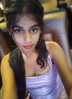 Jeevitha Kuttyma 22 - Transsexual adult performer in Chennai Photo 9 of 27