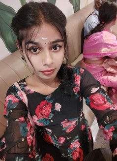 Jeevitha Kuttyma 22 - Transsexual adult performer in Chennai Photo 12 of 27
