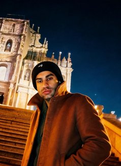 Jeff - Male companion in Hong Kong Photo 6 of 6