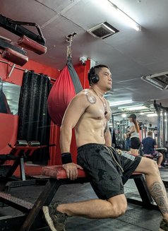 Jeff Grey - Male escort in Manila Photo 10 of 10