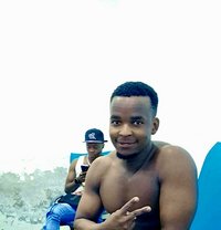 Jeff Isay - Male escort in Doha