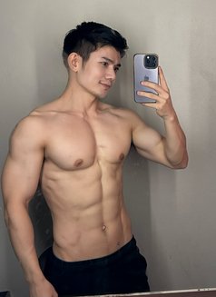 Jeff - Acompañantes masculino in Bangkok Photo 3 of 4