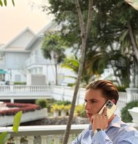 Jeffrey - Male escort in Bangkok