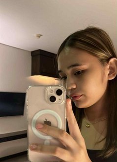 Jeimmy - Transsexual escort in Manila Photo 3 of 4