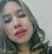 Jeje - escort in Surabaya