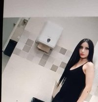 Jeje - escort in Beirut