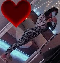Jeje - escort in Beirut
