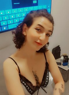 Jeje Lovely - escort in Beirut Photo 5 of 5