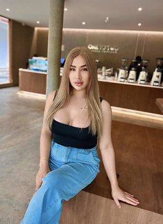 Jejee's sweet - Transsexual escort in Abu Dhabi Photo 5 of 13