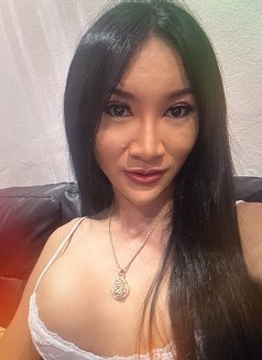 Jeleyummy - Transsexual escort in Pattaya Photo 4 of 6