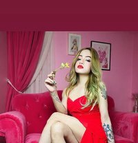 Jelly - Transsexual escort in New Delhi
