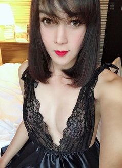 Jelly big cock - Transsexual escort in Bangkok Photo 4 of 8