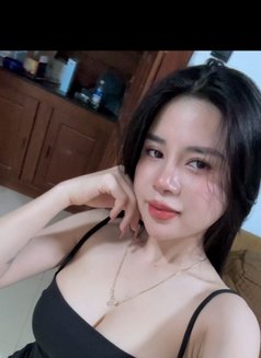 Jelly - escort in Mumbai Photo 2 of 4