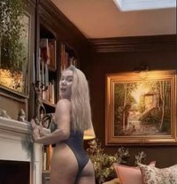 JELLY(Versatile Top Shemale) - Transsexual escort in Hiroshima