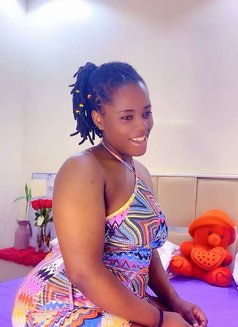 Jemimah - escort in Jeddah Photo 1 of 4