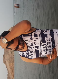 Jems - Male escort in Muscat Photo 1 of 6