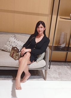 Jen - Transsexual escort in Dubai Photo 9 of 10