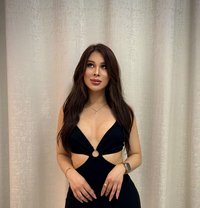 Jen: world class sex top/bottom/GFE - Acompañantes transexual in Dubai Photo 3 of 15