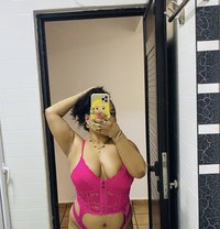 Jena Lin - Male escort in Mauritius