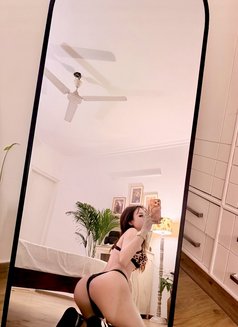 Jenelia - Transsexual escort in New Delhi Photo 20 of 25