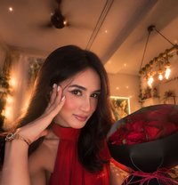 Jenelia - Transsexual escort in New Delhi Photo 18 of 19
