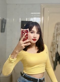 Jenelia - Transsexual escort in New Delhi Photo 6 of 6