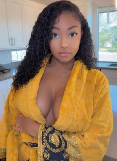 Jenetbea - escort in Riyadh Photo 4 of 7