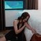 Jeni - escort in Doha Photo 2 of 4