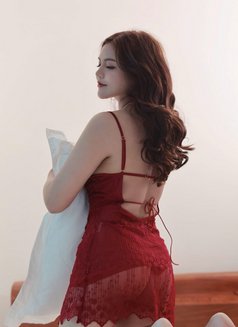 Jeni - escort in Doha Photo 4 of 4