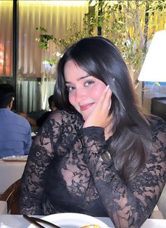 Jeni - escort in Mumbai Photo 4 of 4