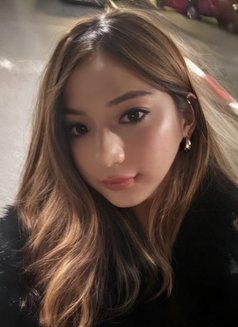 Jenifer Bensuza - puta in Tel Aviv Photo 3 of 6