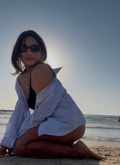 Jenifer Bensuza - puta in Tel Aviv Photo 4 of 6