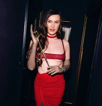 Jenifer Scandinavian Queen - Transsexual escort in Dubai Photo 2 of 30