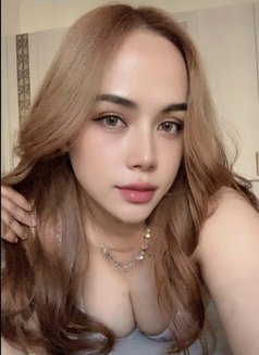 Jenifer - escort in Al Manama Photo 1 of 5