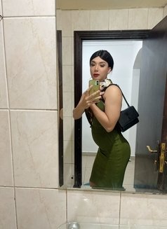 Jenifer - Transsexual escort in Dubai Photo 4 of 4