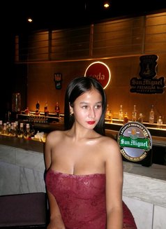 Jenine - Acompañantes transexual in Manila Photo 3 of 5