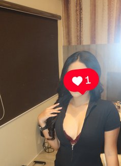 Jenn - escort in Cebu City Photo 5 of 7