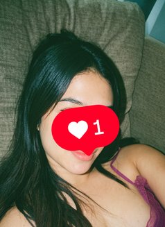 Jenn - escort in Cebu City Photo 4 of 6