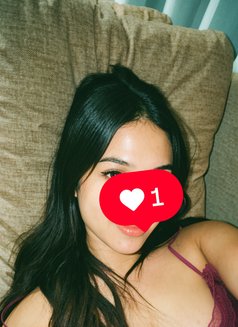 Jenn - escort in Cebu City Photo 5 of 6