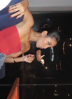 Jenn - puta in Bali Photo 3 of 10