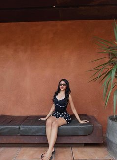Jenn - escort in Bali Photo 7 of 7